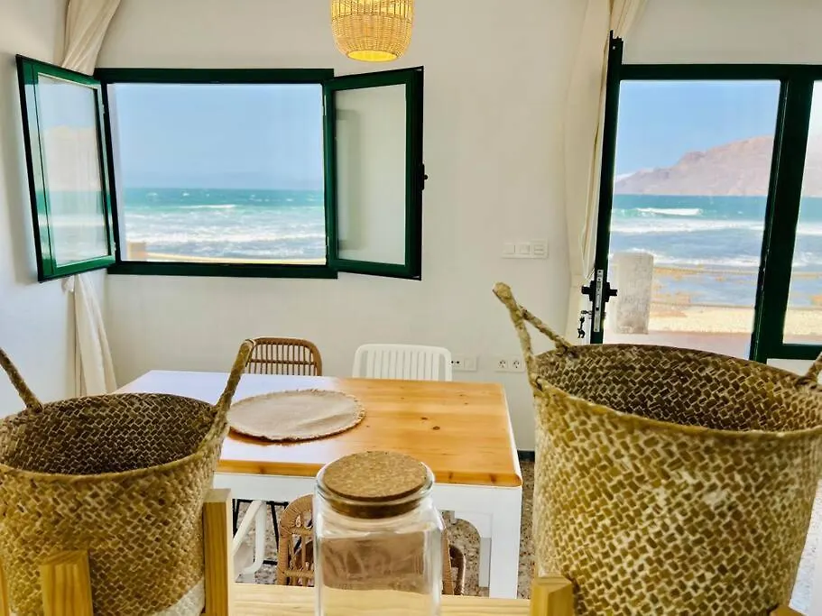 Famara Frontsea House Apartment Spain